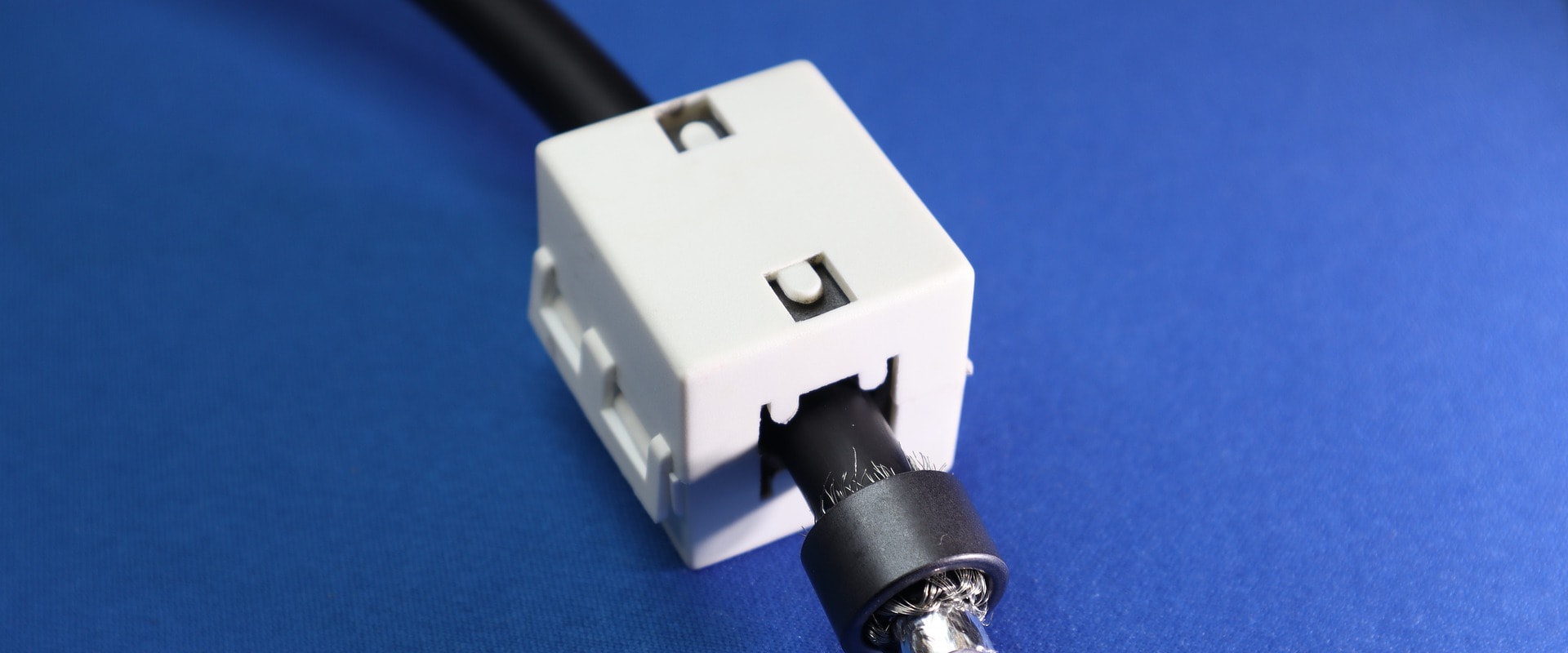 Înțelegerea cablurilor coaxiale pentru conexiunile de frecvență radio
